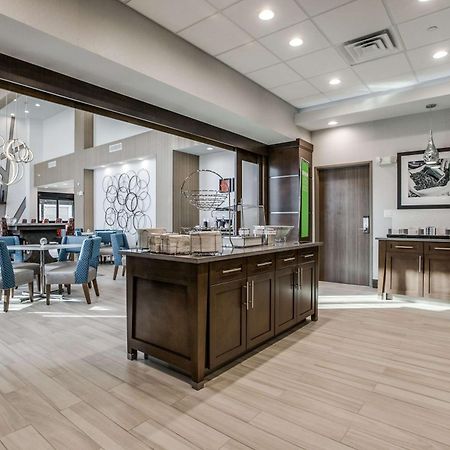 Hampton Inn & Suites Dallas-Central Expy/North Park Area Extérieur photo