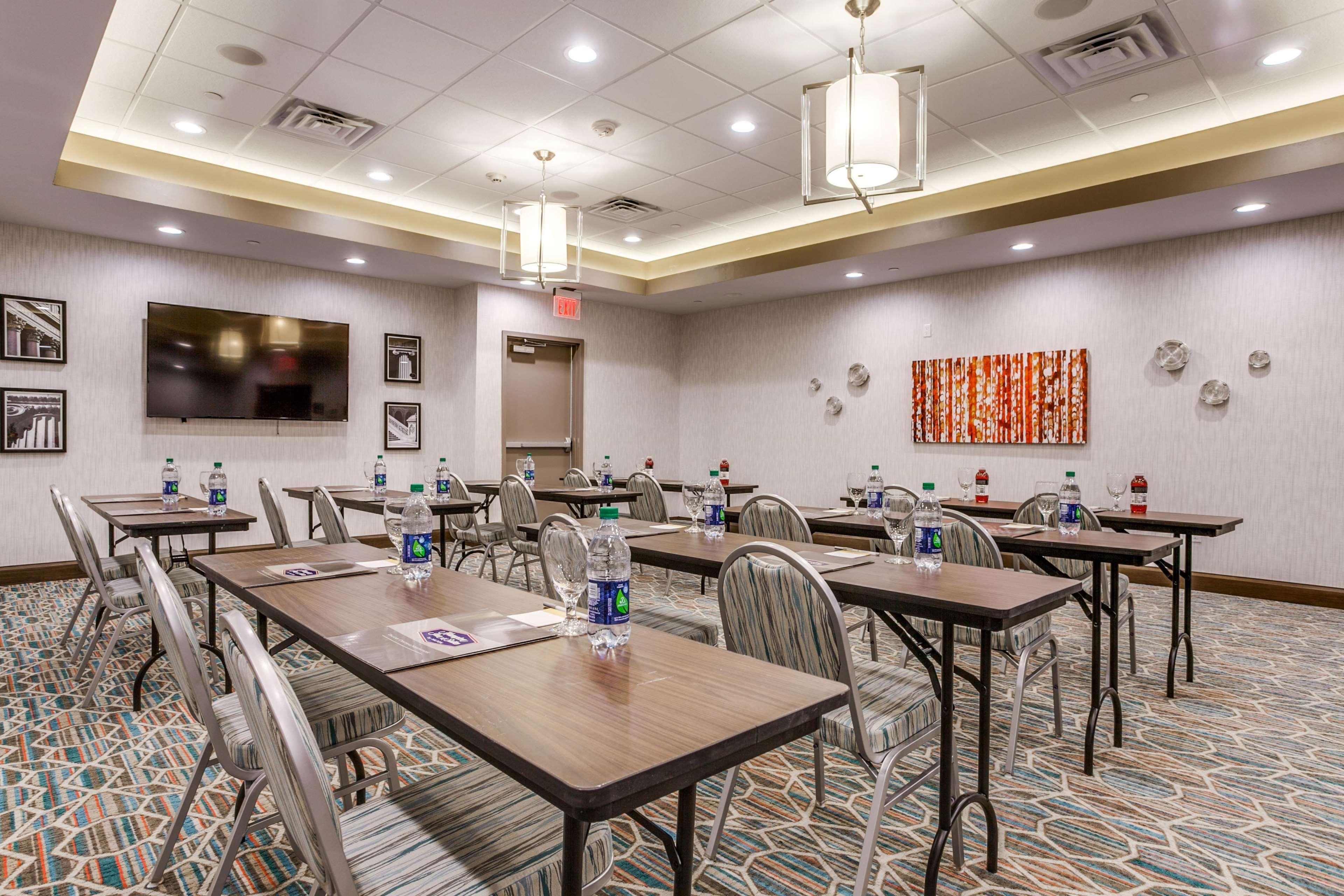Hampton Inn & Suites Dallas-Central Expy/North Park Area Extérieur photo