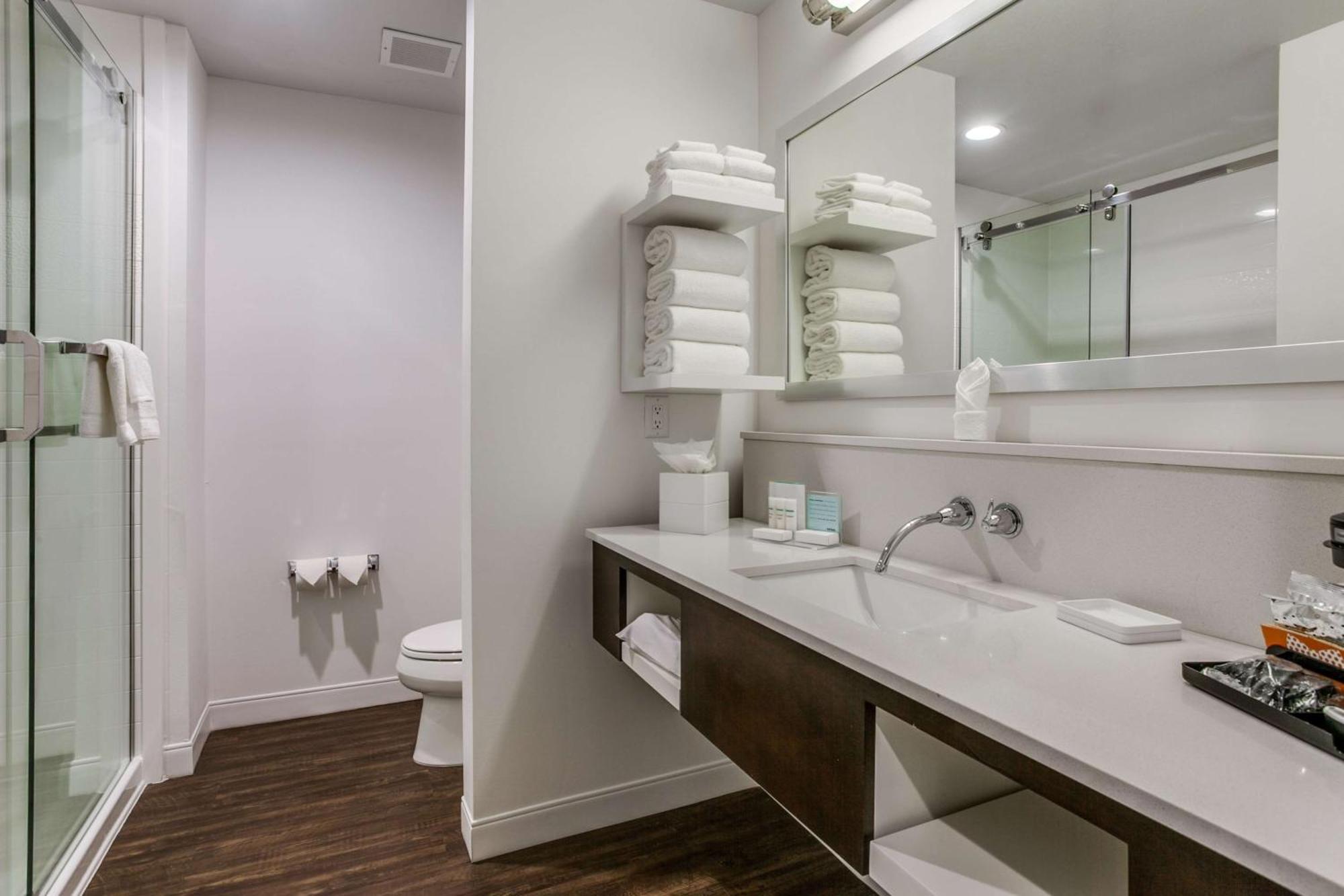 Hampton Inn & Suites Dallas-Central Expy/North Park Area Extérieur photo